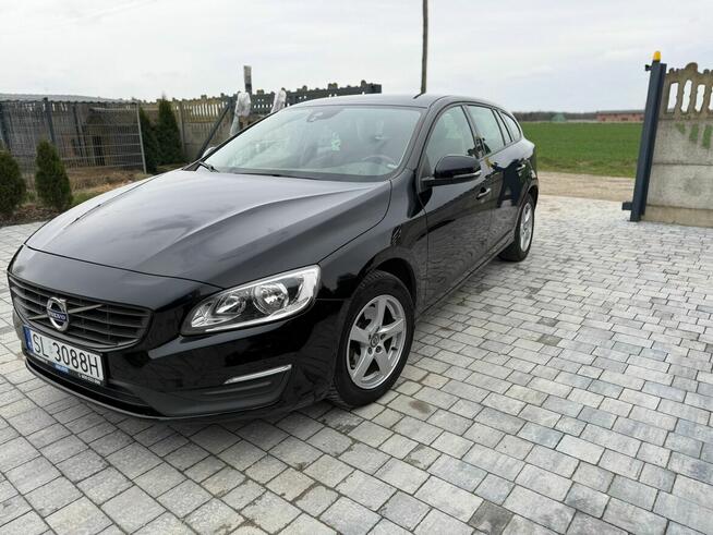 Sprzedam Volvo v60 DIESEL silnik 2D rok 2016,dobrym wyposaż, Taciszów - zdjęcie 3