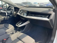 Audi Q4 e-tron Salon PL Elektryk Automat Podgrzewanie Pakrtonik Gliwice - zdjęcie 12
