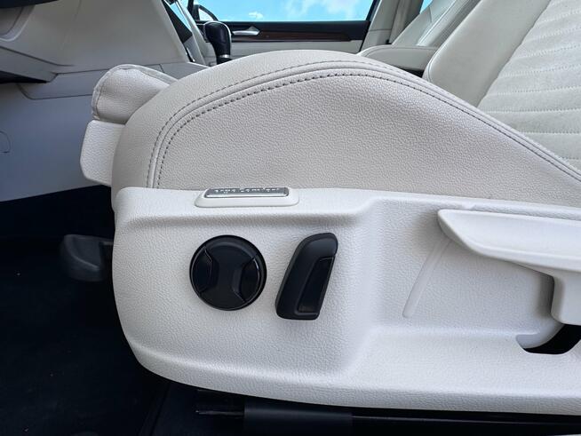 Volkswagen Passat, 2018 Michałowice - zdjęcie 12
