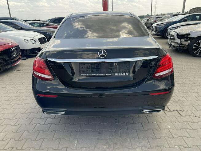 Mercedes E 200 Automat Podgrzewanie Skóra Kamery360 Gliwice - zdjęcie 5
