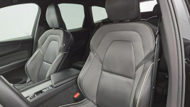 Volvo XC 60 AWD Plus Bright aut ! Z Polskiego Salonu ! Faktura VAT ! Warszawa - zdjęcie 11