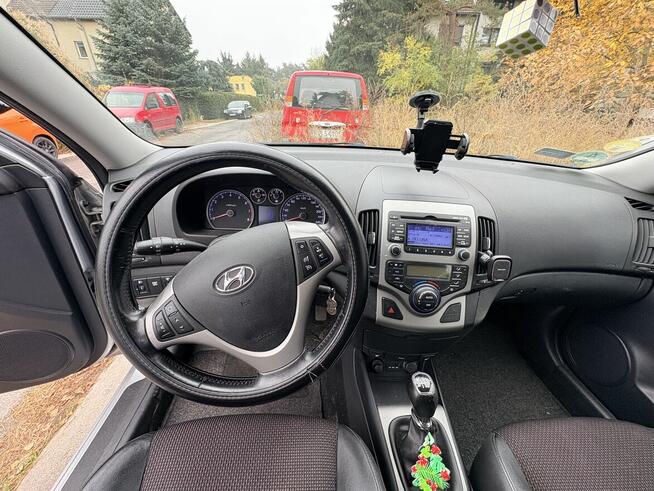 HYUNDAI i30 1.4 BENZYNA 109 KM | STYLE | 2010 | KLIMATRONIC Zielona Góra - zdjęcie 4
