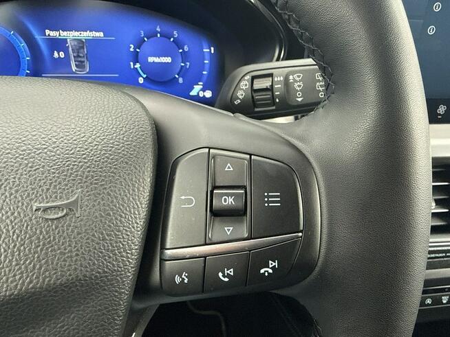 Ford Focus Titanium 1.0 EcoBoost mHEV 125 KM Warszawa - zdjęcie 12