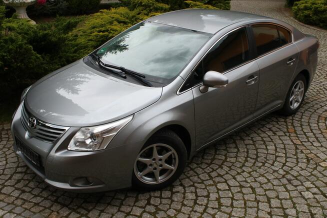 Toyota Avensis 147 KM Benzyna Przebieg 96 tys km Sedan Lubań - zdjęcie 9
