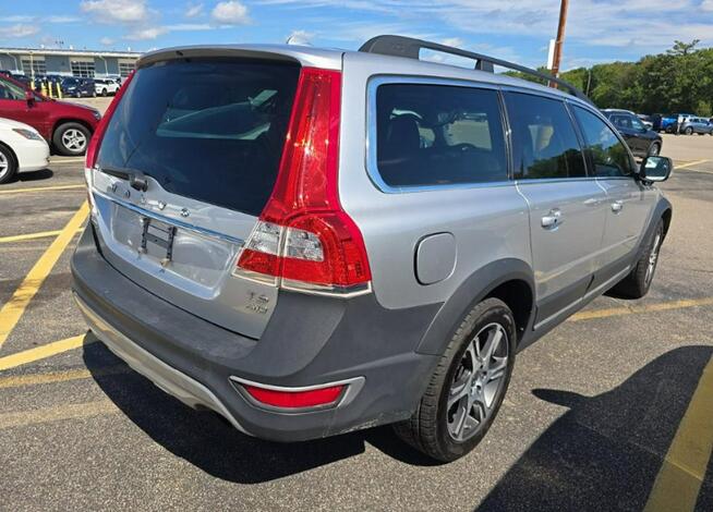 Volvo XC 70 PLATINUM / AWD / T6 / niski przebieg Chwaszczyno - zdjęcie 4