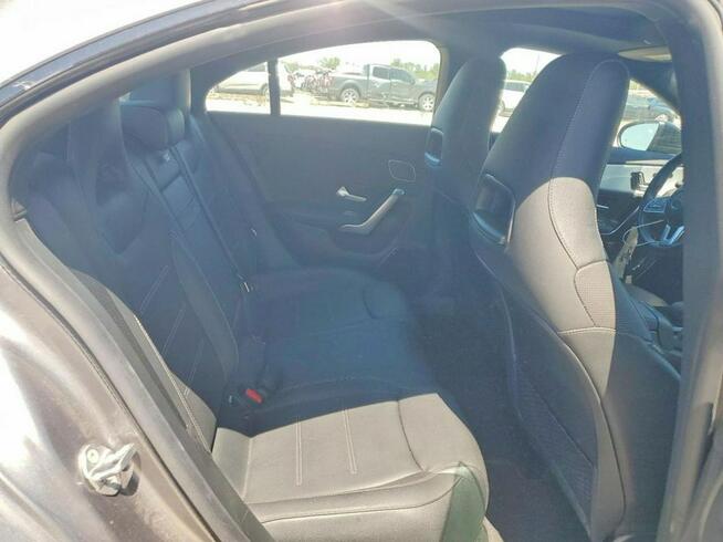 Mercedes CLA 250 4Matic / pakiet AMG / niski przebieg Warszawa - zdjęcie 10