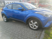 Samochód Toyota CH-R