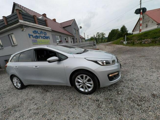 Kia Cee&#039;d 1,6 benzyna 135 KM Kamienna Góra - zdjęcie 2