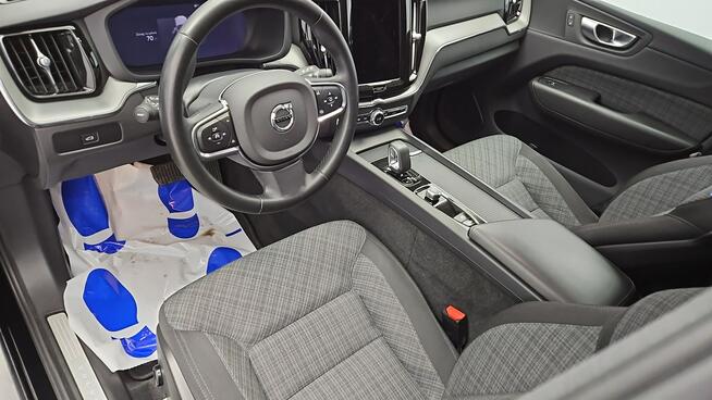 Volvo XC 60 B4 B Core aut ! Z Polskiego Salonu ! Faktura Vat ! Warszawa - zdjęcie 9
