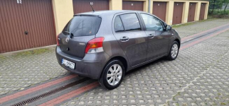 Toyota Yaris II 1.3 benzyna Łódź - zdjęcie 4