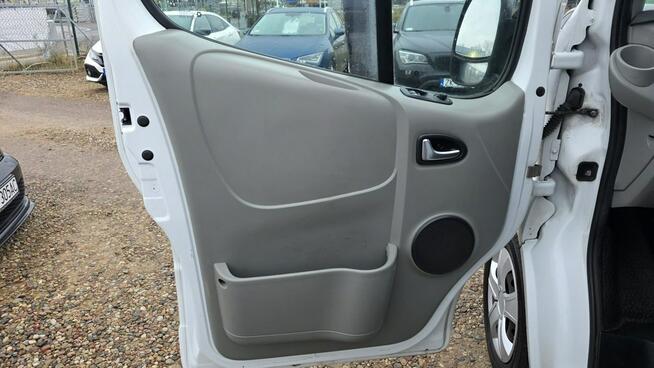 Opel Vivaro 9 Osobowy Long Klima Lębork - zdjęcie 10