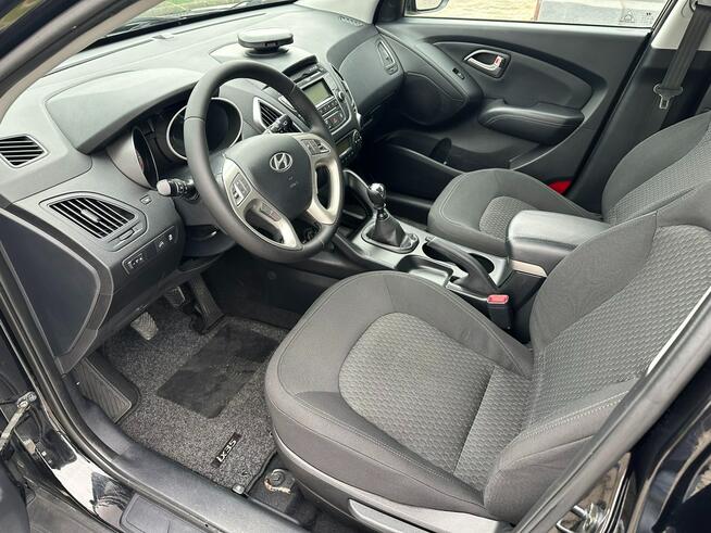 Hyundai ix35 1.6B, Grzane Fotele, Alu16, Stan bdb, Zarejestrowany Ostrowiec Świętokrzyski - zdjęcie 7