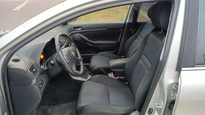 Toyota Avensis Bardzo zadbany. Polecam. Stare Budy - zdjęcie 7