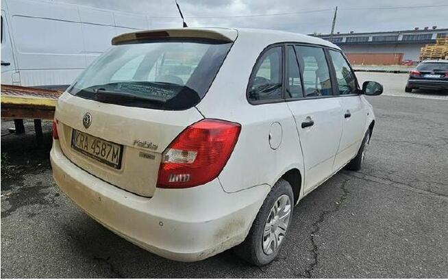 Skoda Fabia II – sprzedaż syndyka Brzezie - zdjęcie 2