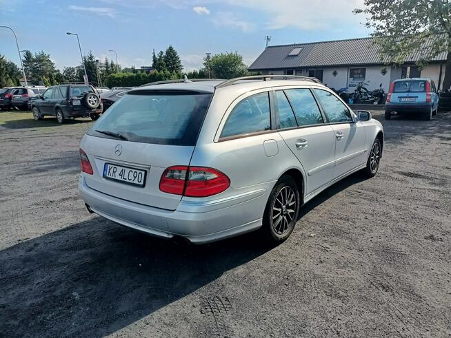 Mercedes E klasa 3.0CDI 224km 07r Automat Tarnów - zdjęcie 4