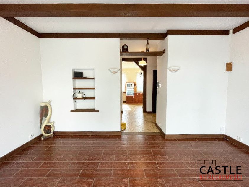 Dwupoziomowe mieszkanie z ogródkiem Suchy Las - zdjęcie 6