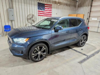 Volvo XC 40 INSCRIPTION / AWD / T5 / niski przebieg