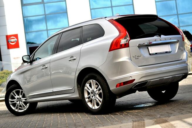 Volvo XC 60 2,0 181KM D4 Lift Led Automat Navi Skóra Parktronik Płock - zdjęcie 4