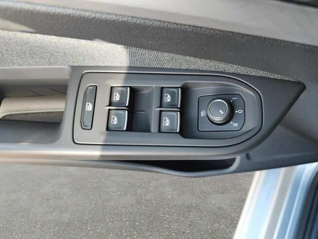 Volkswagen Golf 2.0 TDI Life! Z Polskiego Salonu! Faktura VAT! Warszawa - zdjęcie 11