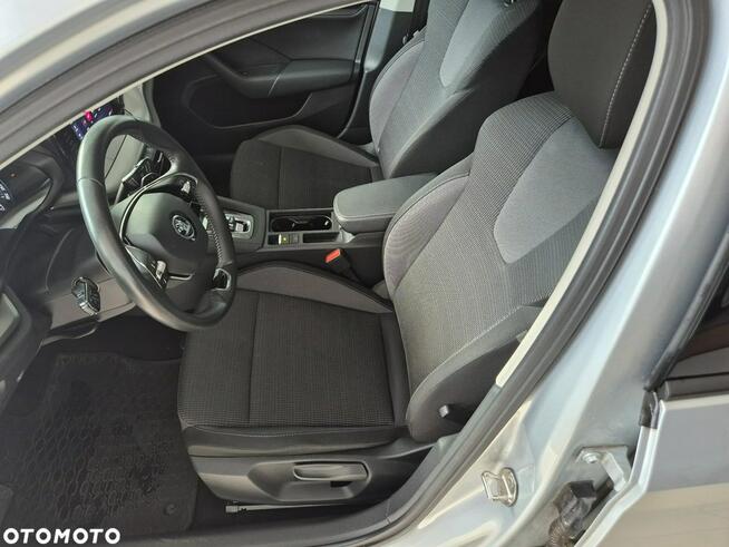 Škoda Octavia Kraków - zdjęcie 10