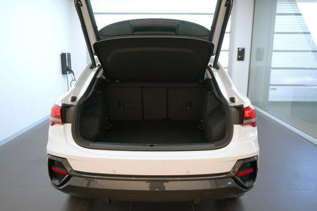 Audi Q3 35TFSI 150KM Manual Virtual Kamera MartwePole Asystenci Alu17 Kielce - zdjęcie 8