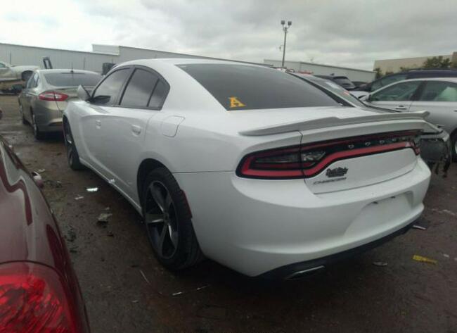 Dodge Charger 2017, 3.6L, po gradobiciu Warszawa - zdjęcie 3