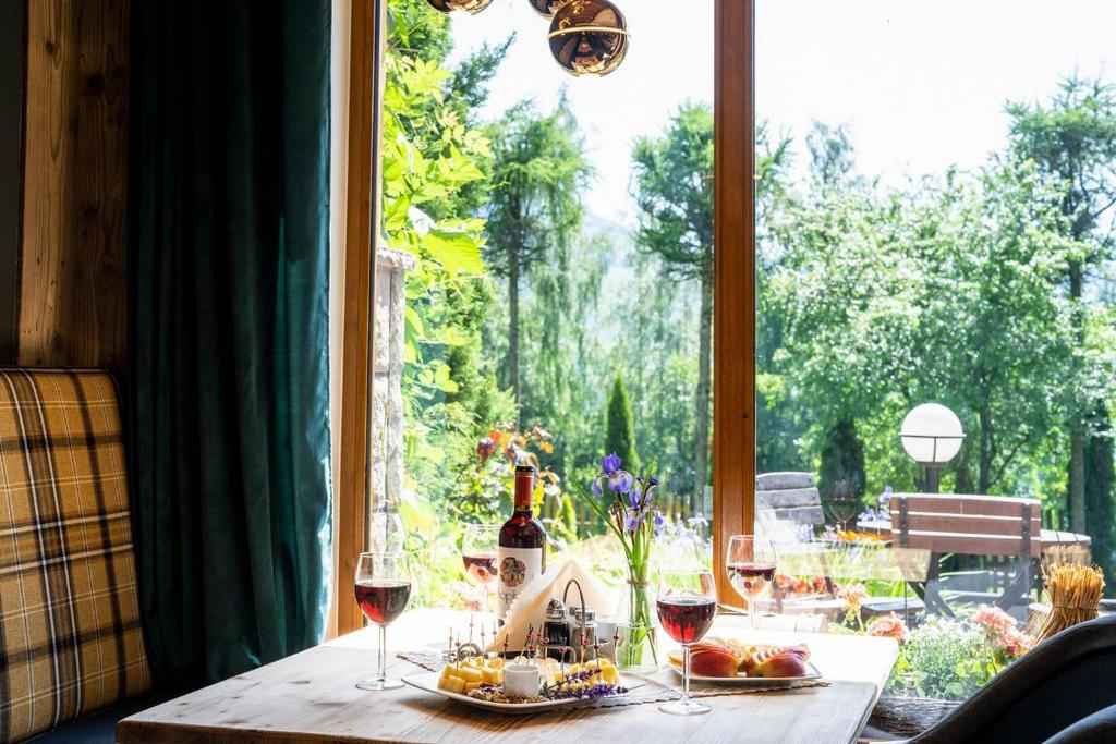 Willa  Karczma Cztery Pory Roku Relaks SPA pokoje Kościelisko/Zakopane Kościelisko - zdjęcie 4