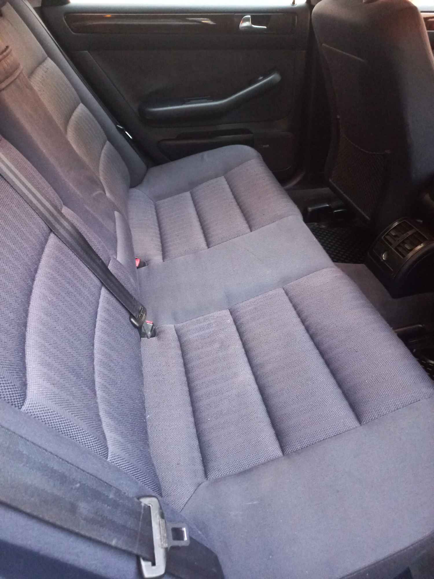 Sprzedam AUDI A6 3.0 V6 Ursus - zdjęcie 4