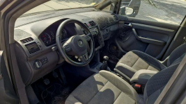 Volkswagen Touran 1.6 TDI 110KM Alufelgi Klimatronic Świętoszówka - zdjęcie 8