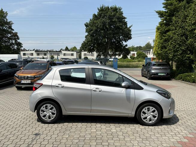 Toyota Yaris Rezerwacja Tarnowskie Góry - zdjęcie 5
