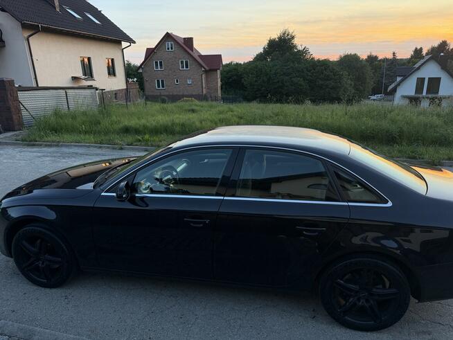 Audi A4 B8 2.0 TDI 2009 Wolbrom - zdjęcie 4