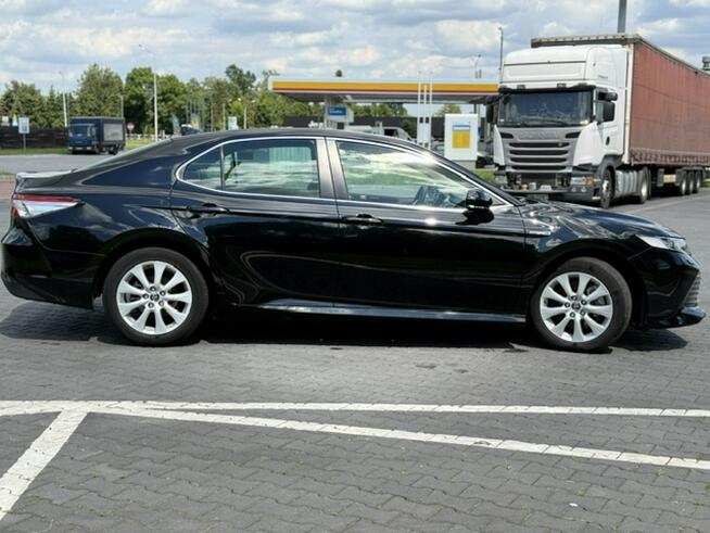 Toyota Camry 2.5 Hybrid Prestige CVT Żory - zdjęcie 8