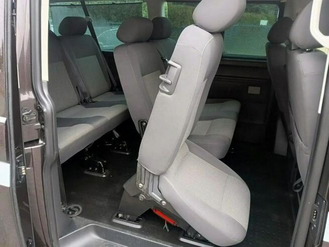 Volkswagen Caravelle Po opłatach bezwypadkowy udokumentowany przebieg Zwoleń - zdjęcie 10