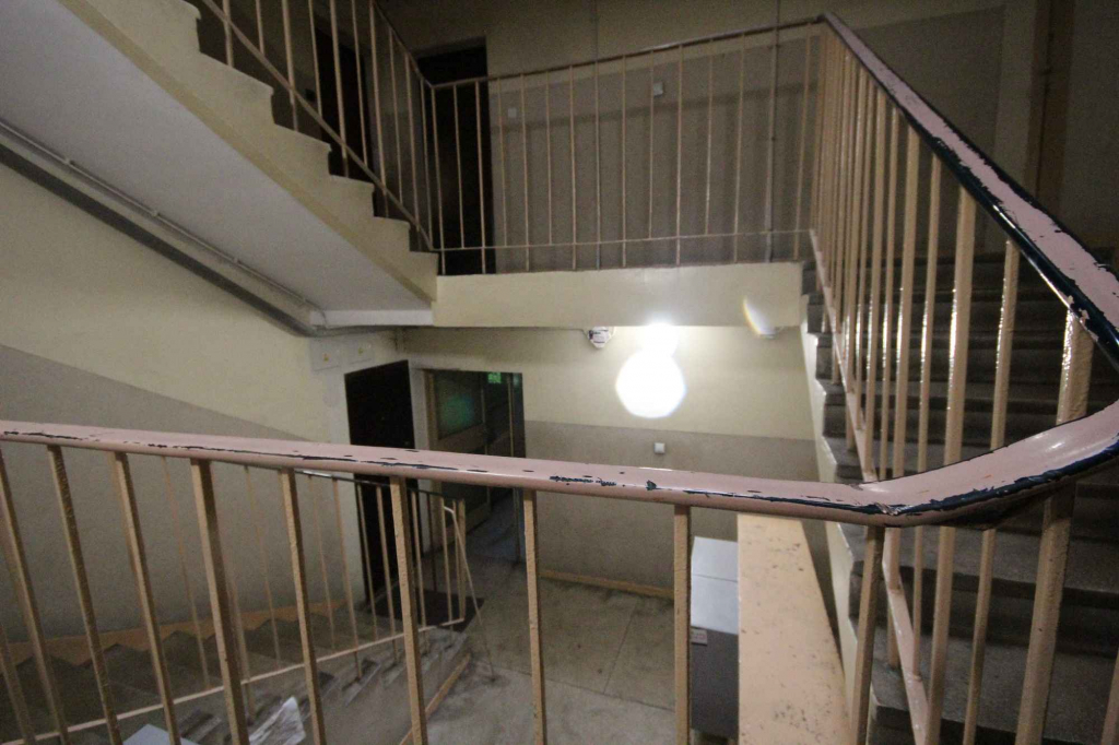 1pok, 25met, okolice Oławskiej PIWNICA (Wrocław) Stare Miasto - zdjęcie 7