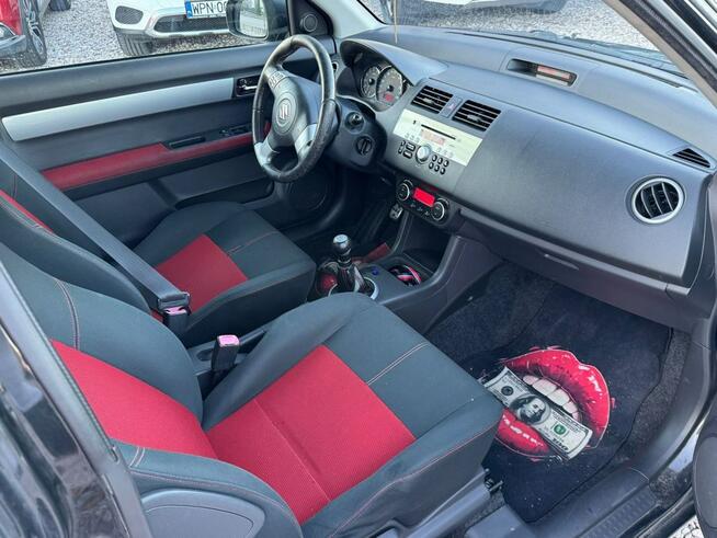 Swift 1,6 Sport kilka lat w jednych rękach gotowy do jazdy Szerominek - zdjęcie 5