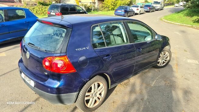 Volkswagen Golf Tour V 1.6 102KM 2007r_ Szyberdach_PDC_Grzane fotele! Szczecin - zdjęcie 5