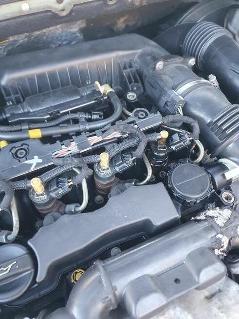 PEUGEOT 407 SW combi 1.6 HDI PRESENCE – 2009 r. Warszawa Warszawa - zdjęcie 11