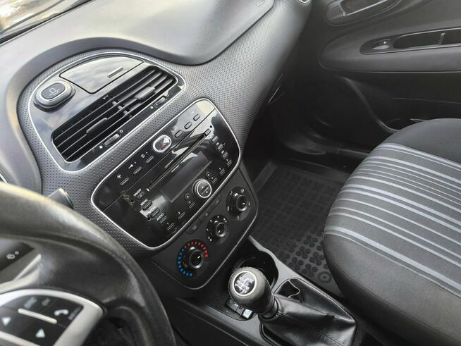 Fiat Punto Evo 1.2i 16V 70KM Klimatyzacja Webasto Łuków - zdjęcie 10