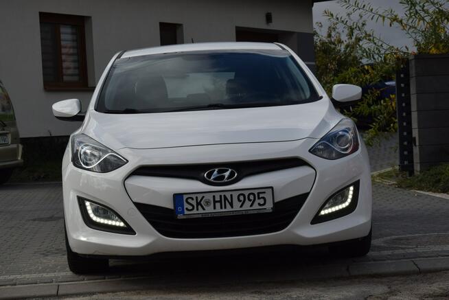 Hyundai i30 1.4B MPI Klima Tempomat Nowe Opony Sprowadzony Opłacony Tarnogród - zdjęcie 3