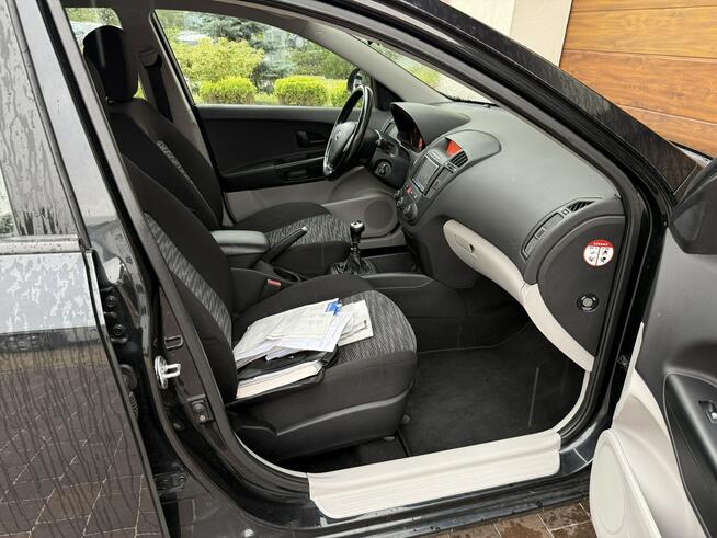 Kia Cee'd 1.4 benzyna bezwypadkowy z Niemiec Konradów - zdjęcie 8