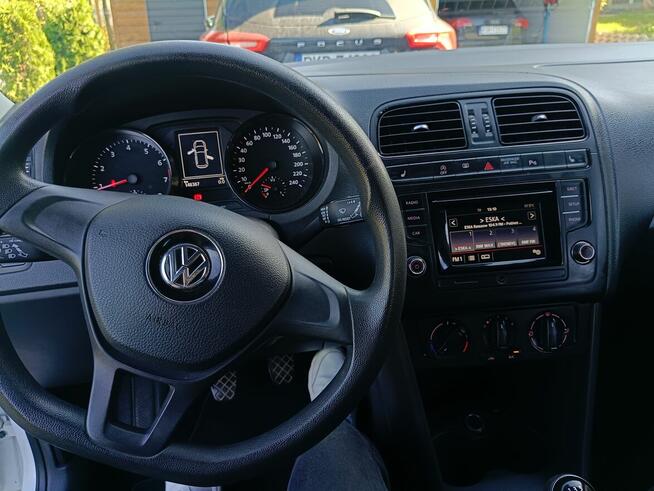 Volkswagen Polo 2014 r benzyna 1.0 system multimedialny Moderówka - zdjęcie 6