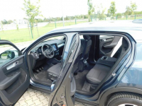 Volvo XC 40 z Gwarancją Bezwypadkowy Żyrardów - zdjęcie 5