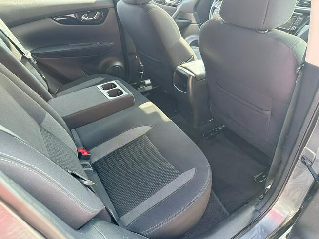 Nissan Qashqai 1.3 t-dig, Led, LIFT, Tempomat, Stan bdb. Ostrowiec Świętokrzyski - zdjęcie 9