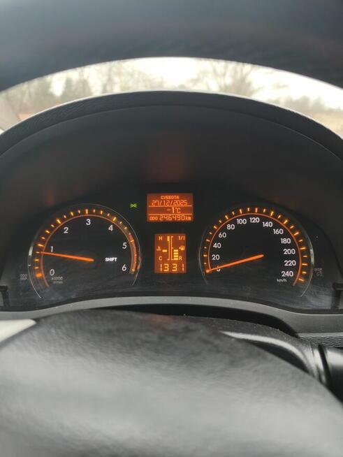 Toyota avensis 2.2 Wieliczka - zdjęcie 1