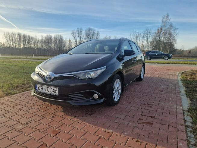 Toyota Auris 1.8 Hybryda Pl Salon Serwisowana Nawigacja Karczew - zdjęcie 2