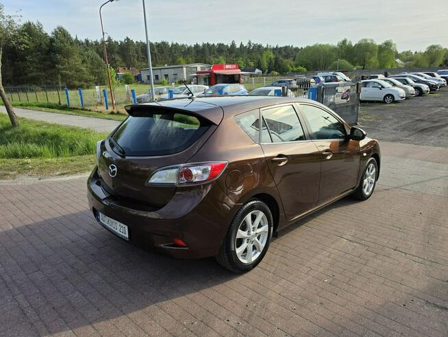 Mazda 3 1,6 benzynka z niskim przebiegiem 148 tyś km !!! Cielcza - zdjęcie 7