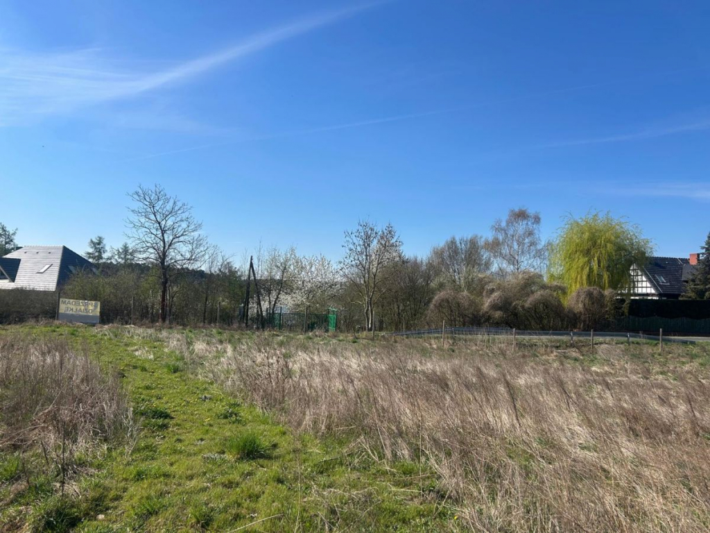 Działka dla inwestora, PnB, 3 domy, 5 lokali! Jerzykowo - zdjęcie 2