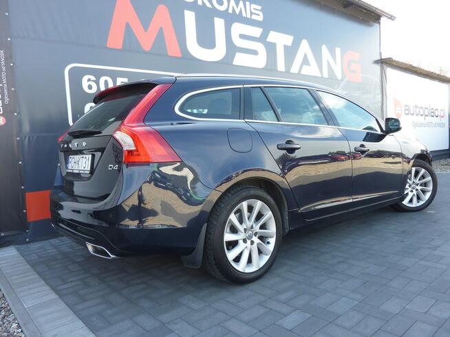 Volvo V60 2.0 D 190 Ps*AUTOMAT*Navi*Klimatronik*Xenon*Skóra*Hak*PDC Wągrowiec - zdjęcie 4