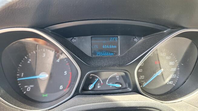 Sprzedam auto - Ford Focus mk3 Psie Pole - zdjęcie 5