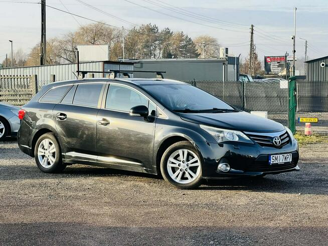 Toyota Avensis 2.0 D-4D • 2012 • 124 KM • Kombi Mikołów - zdjęcie 7